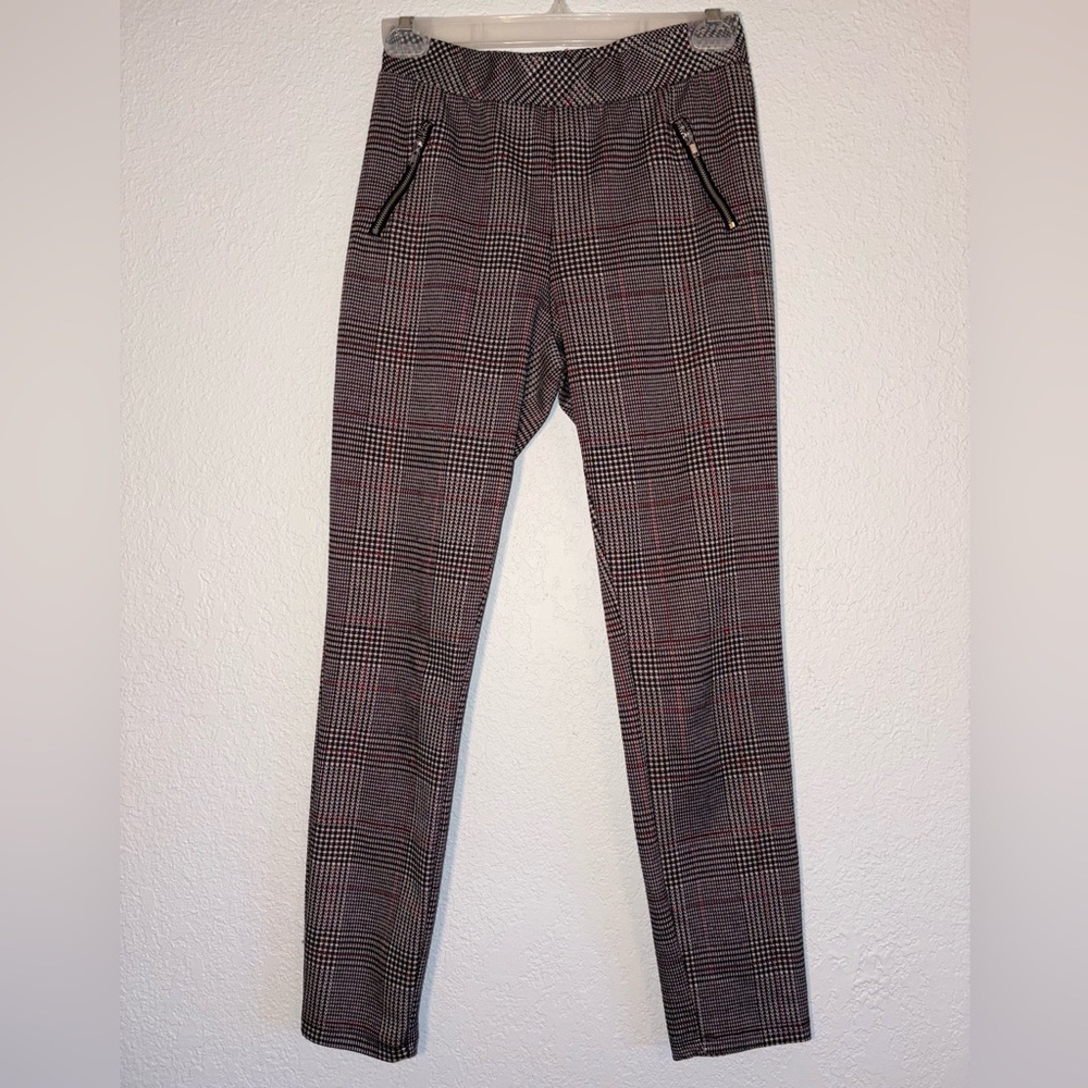 Joe B plaid stretchy pants size M